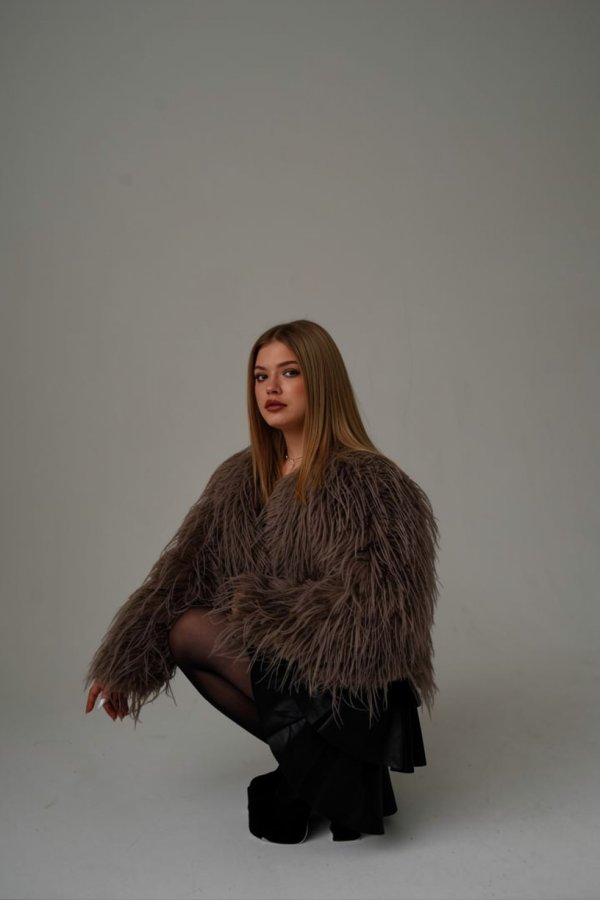 1eba0984-17b8-457f-8e94-68a3a93f5b78.jpg